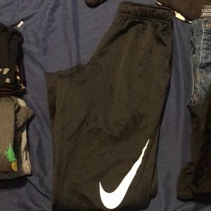 Small Black Nike Men’s Jogger